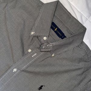 Ralph Lauren men’s Button Down Dress Shirt L Large